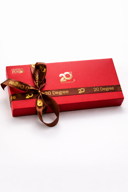 Box of 10 Chocolates/Center filled/Hazelnut